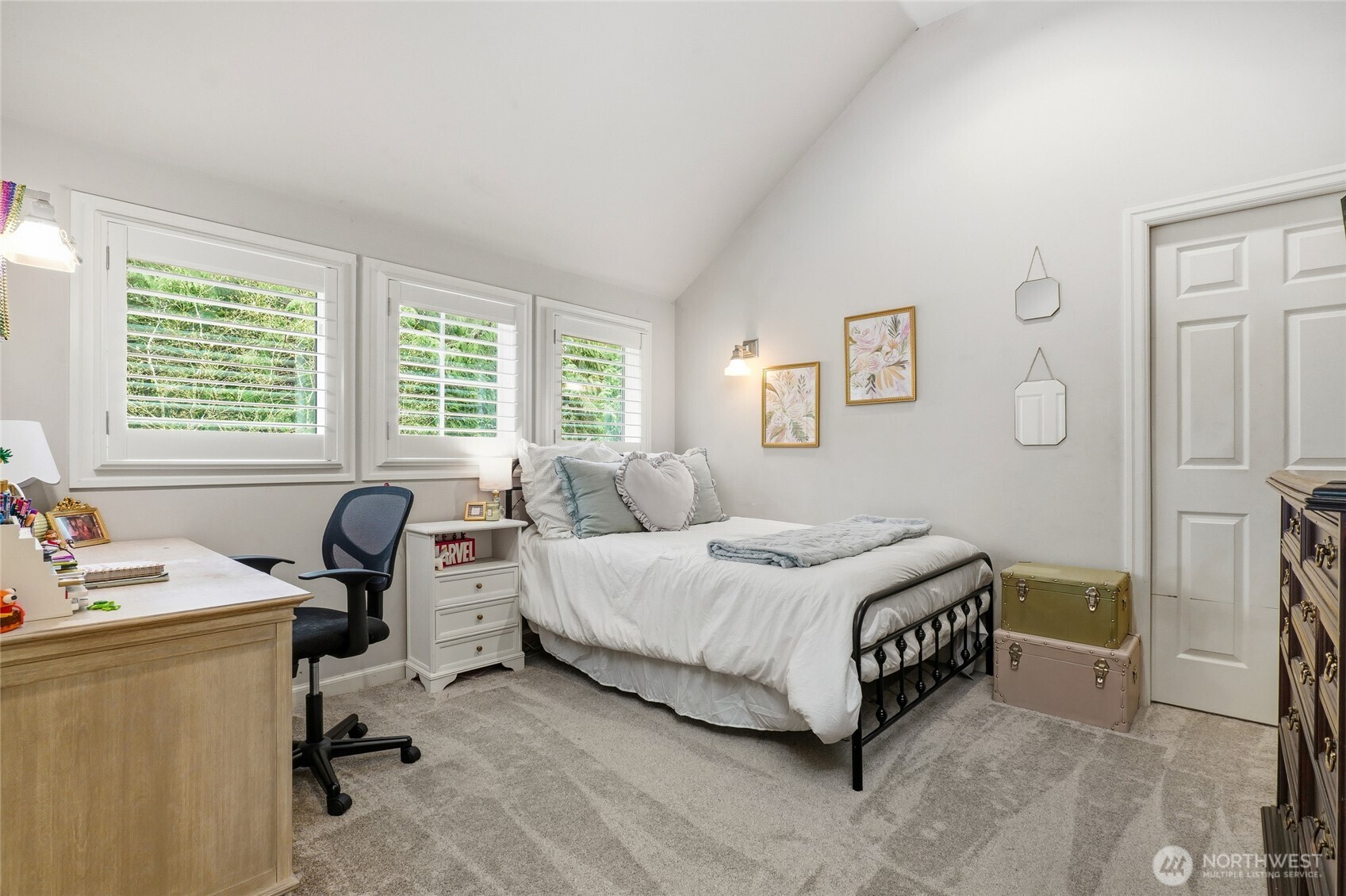 29213 SE 5th Street , Fall City, WA 98024