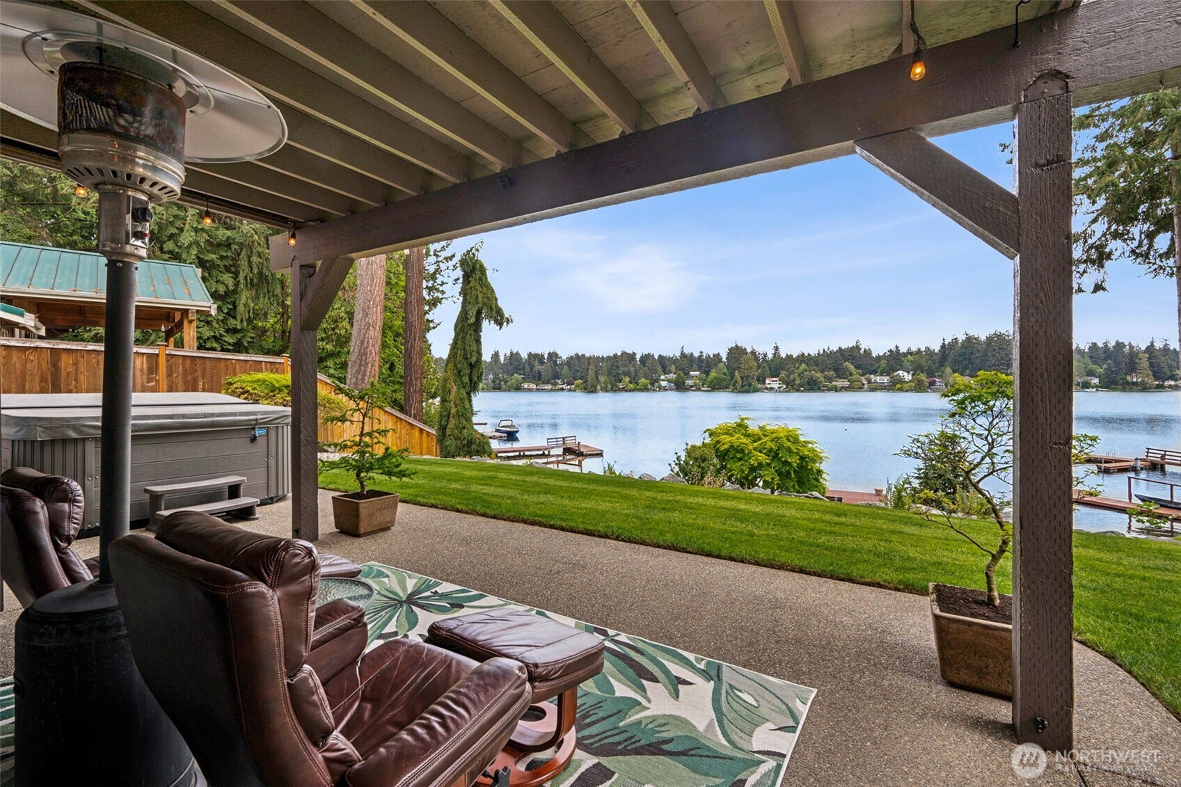 3800 Long Lake Drive SE, Olympia, WA 98503