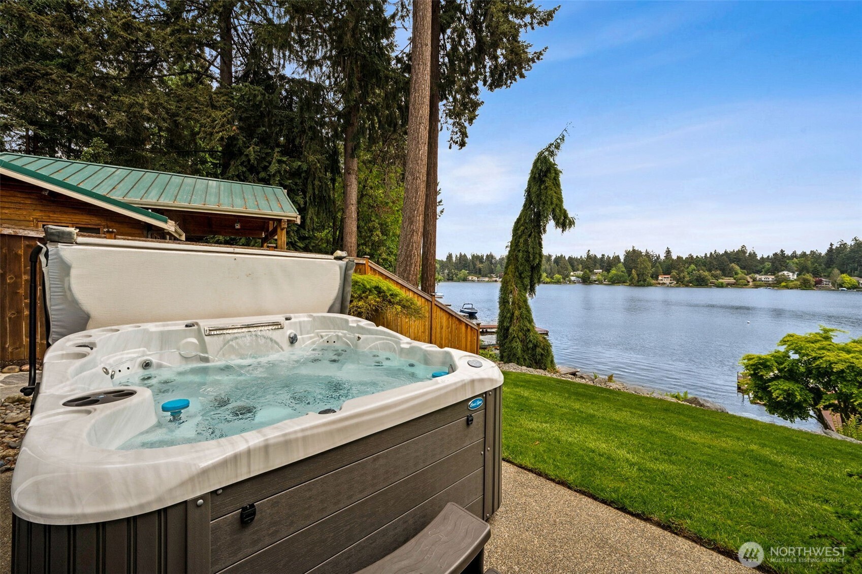 3800 Long Lake Drive SE, Olympia, WA 98503