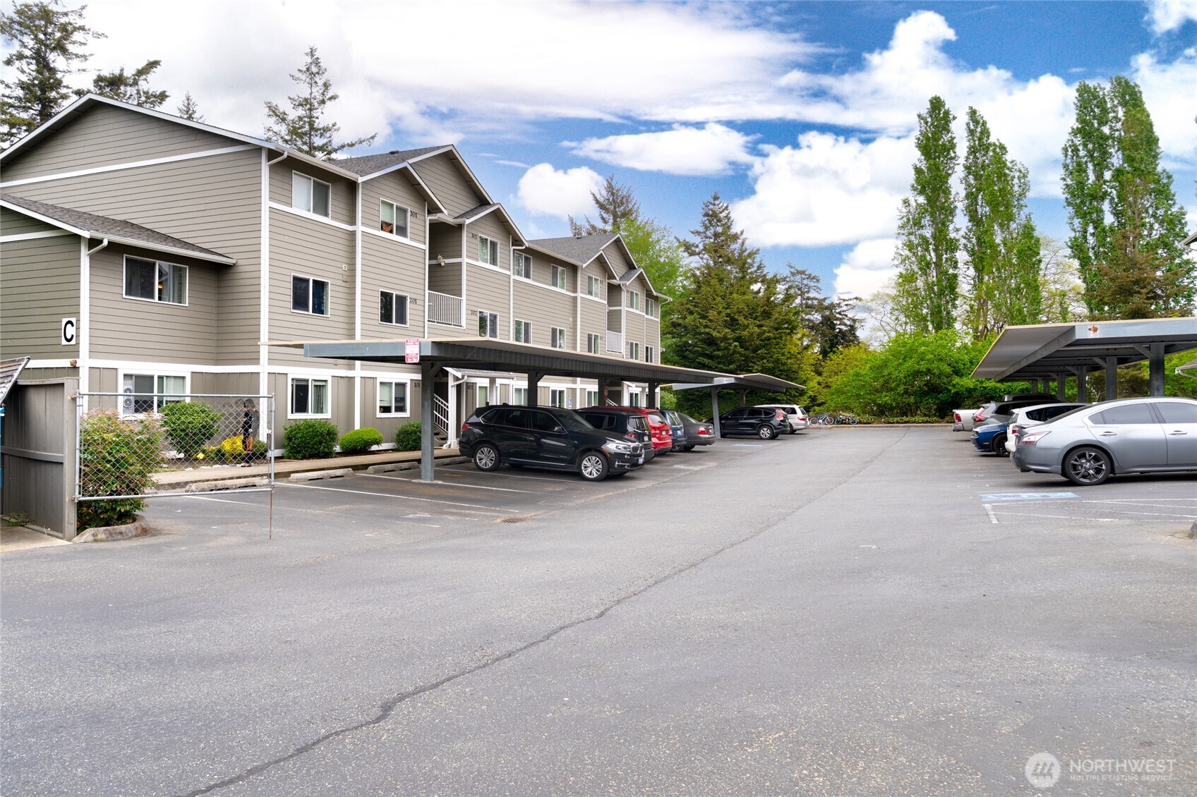 1640 SW Mulberry Place #C203, Oak Harbor, WA 98277