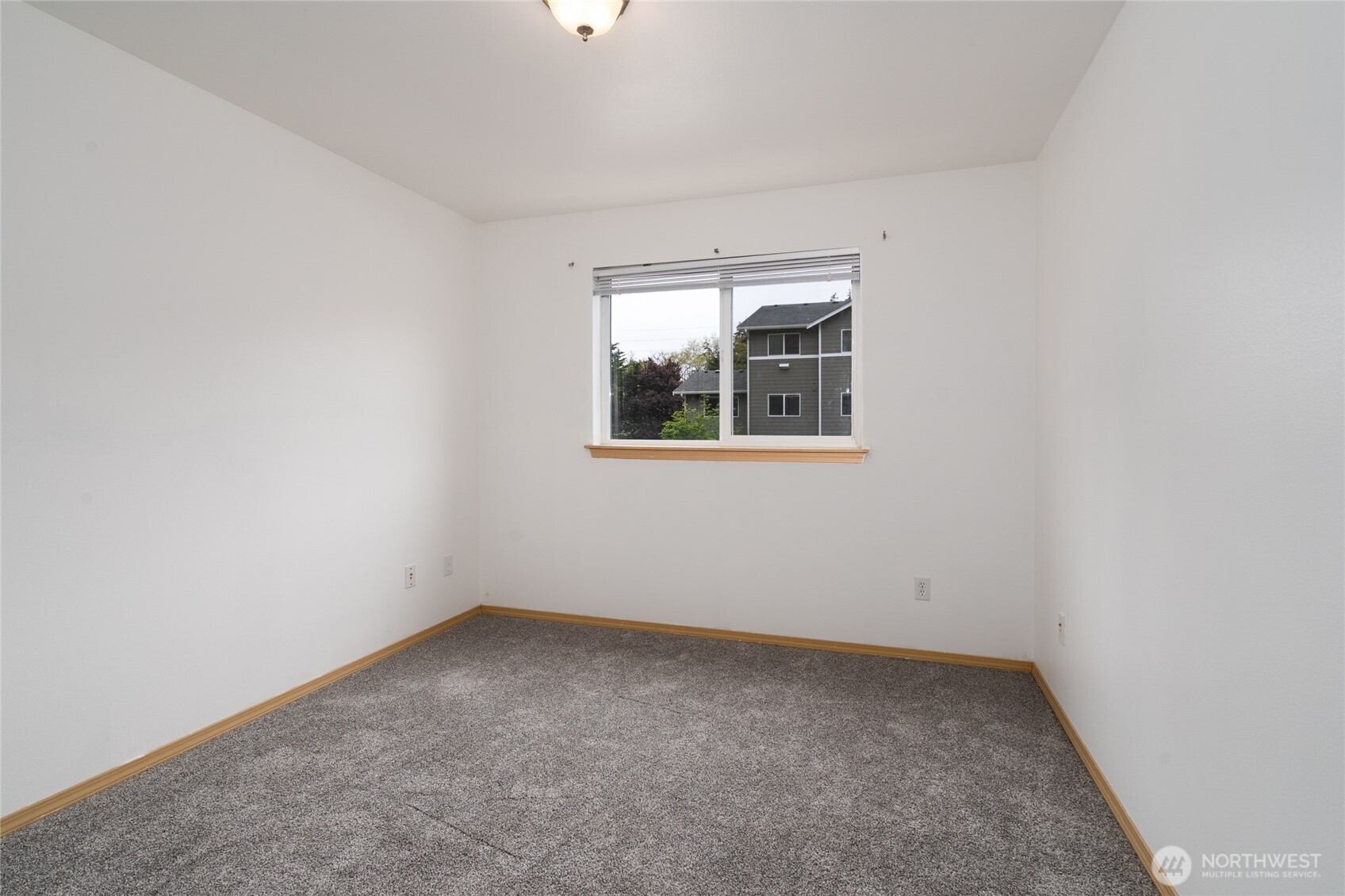 1640 SW Mulberry Place #C203, Oak Harbor, WA 98277