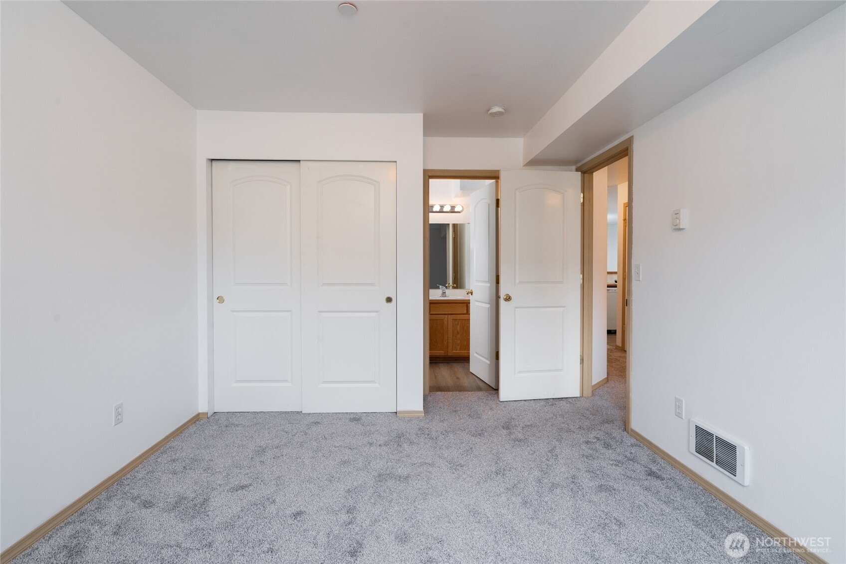 1640 SW Mulberry Place #C203, Oak Harbor, WA 98277