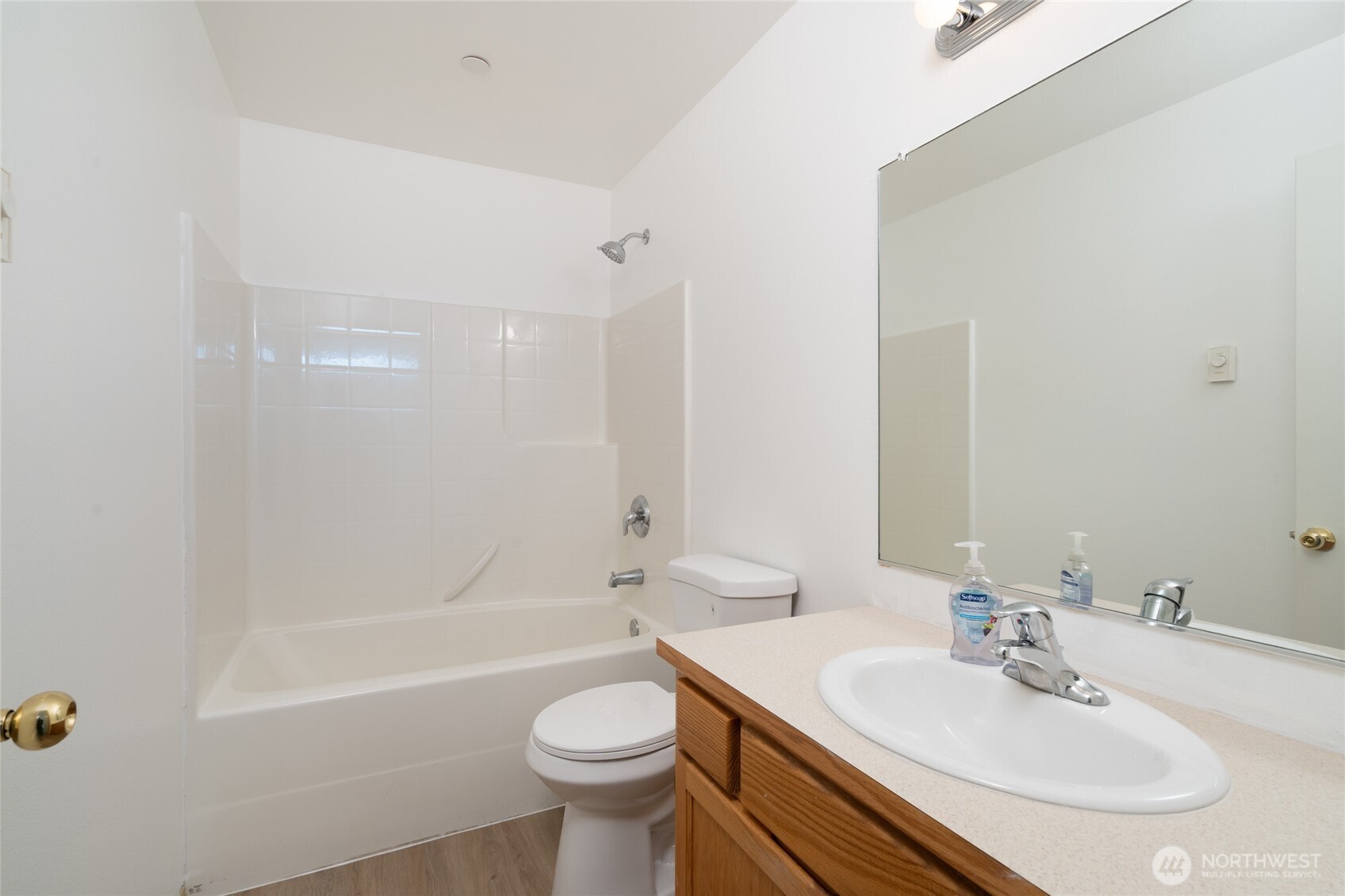 1640 SW Mulberry Place #C203, Oak Harbor, WA 98277