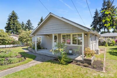 12022 2nd Avenue SW, Seattle, WA 98146-2933
