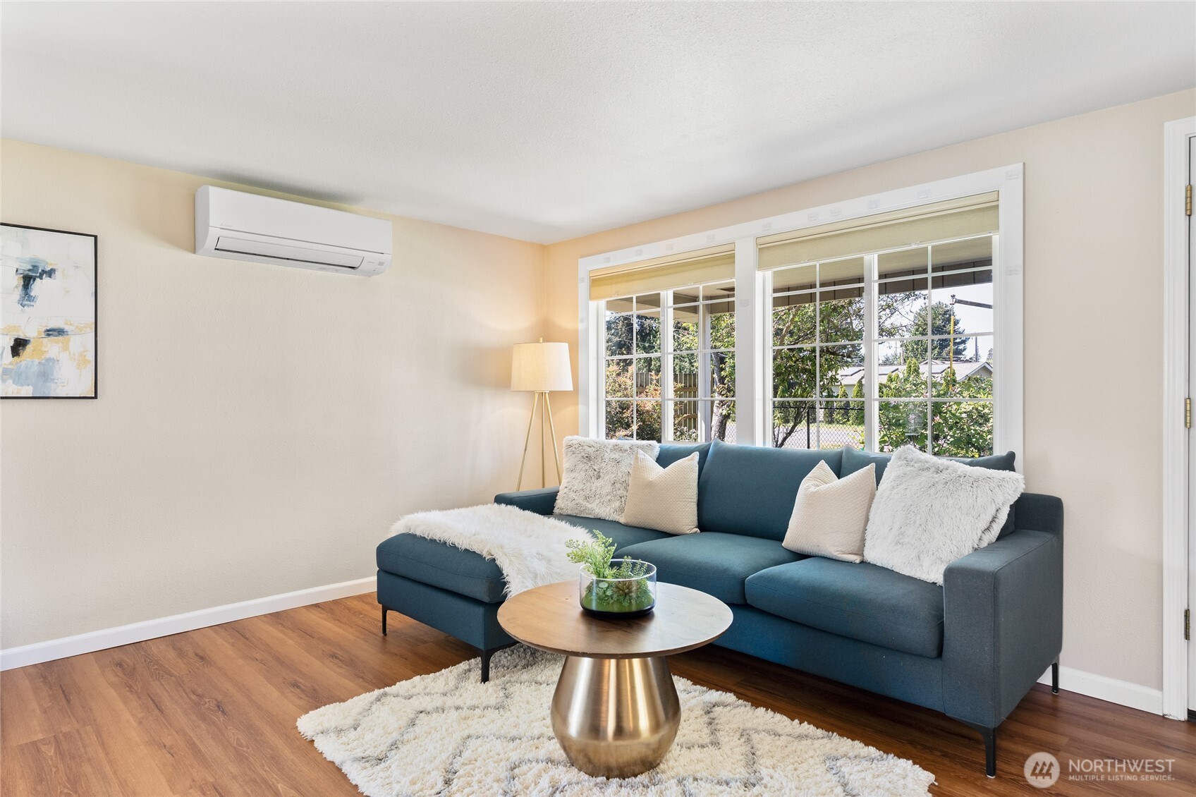 12022 2nd Avenue SW, Seattle, WA 98146-2933