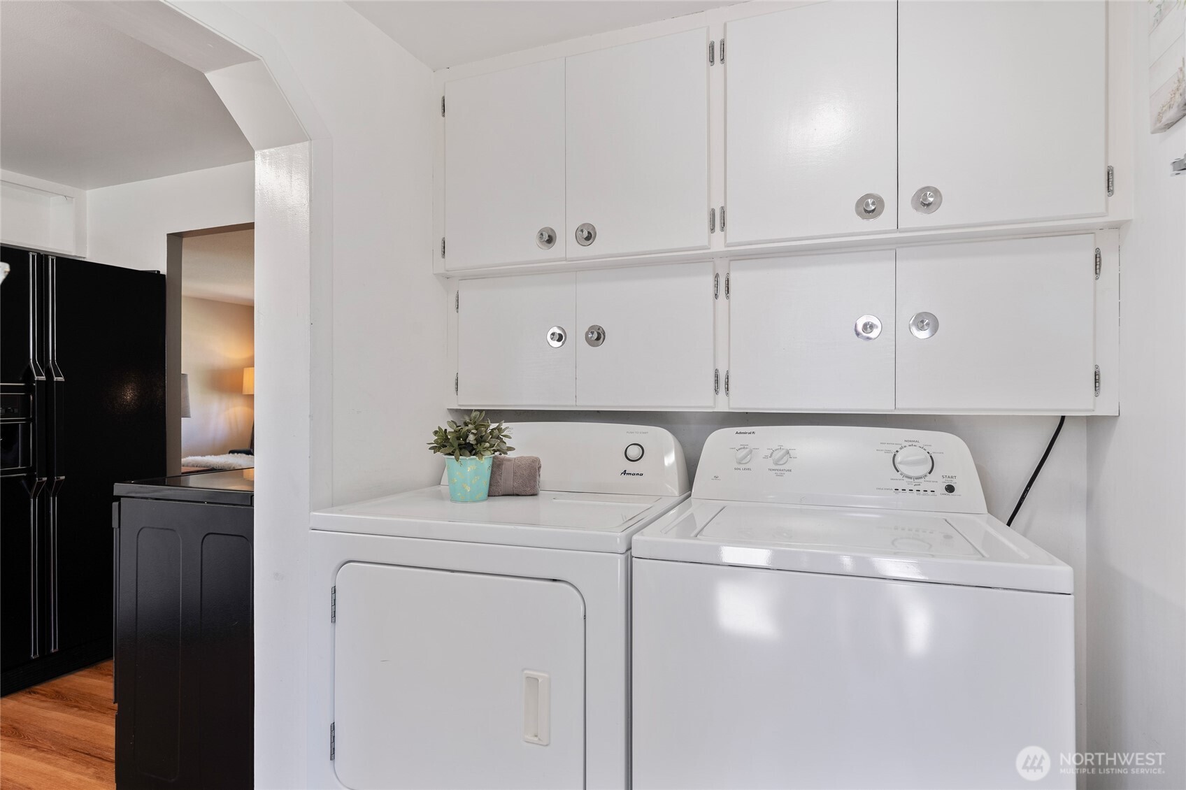12022 2nd Avenue SW, Seattle, WA 98146-2933