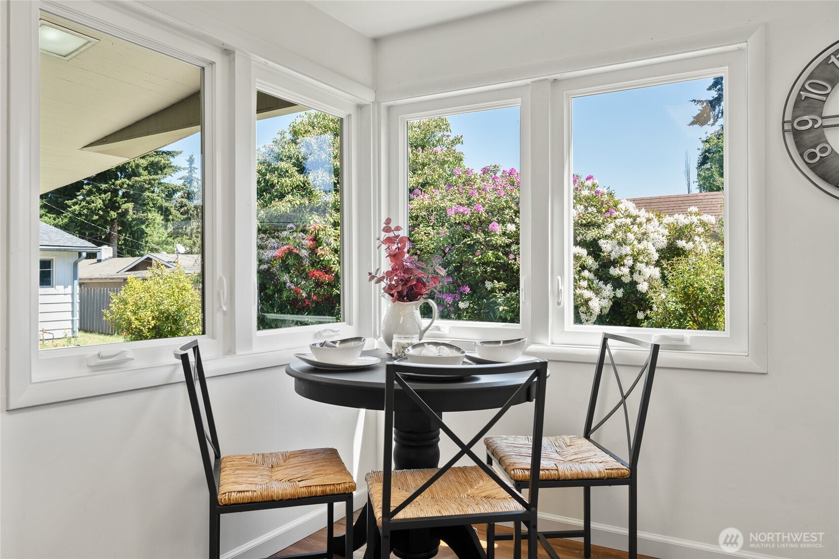 12022 2nd Avenue SW, Seattle, WA 98146-2933