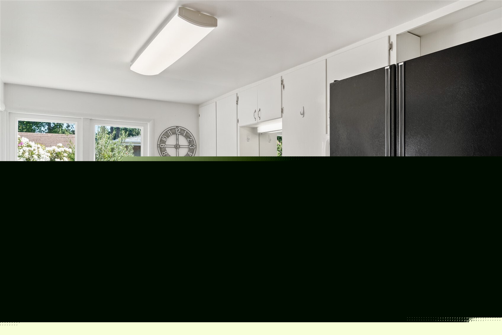 12022 2nd Avenue SW, Seattle, WA 98146-2933
