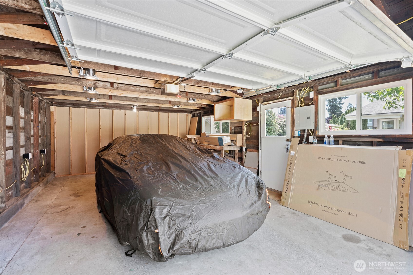 12022 2nd Avenue SW, Seattle, WA 98146-2933