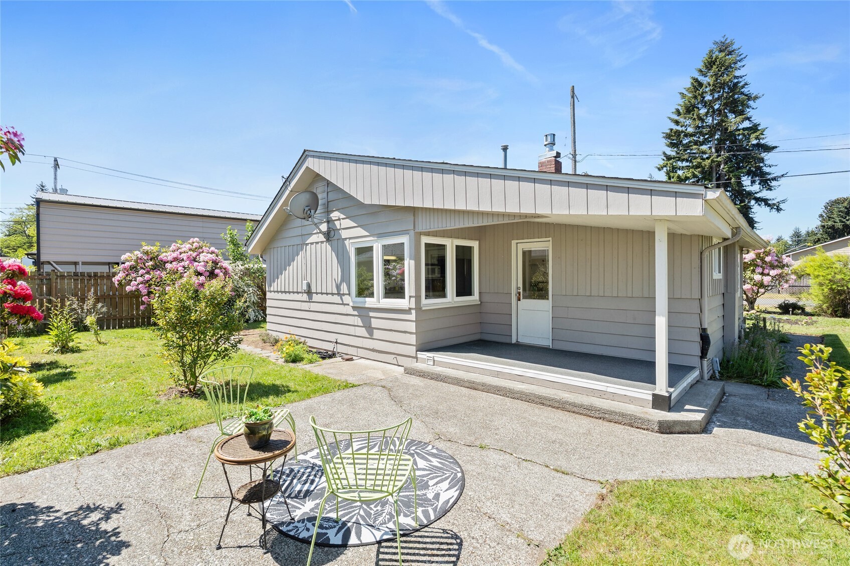 12022 2nd Avenue SW, Seattle, WA 98146-2933