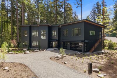 13970 Manzanita Road NE, Bainbridge Island, WA 98110 - Photo 2