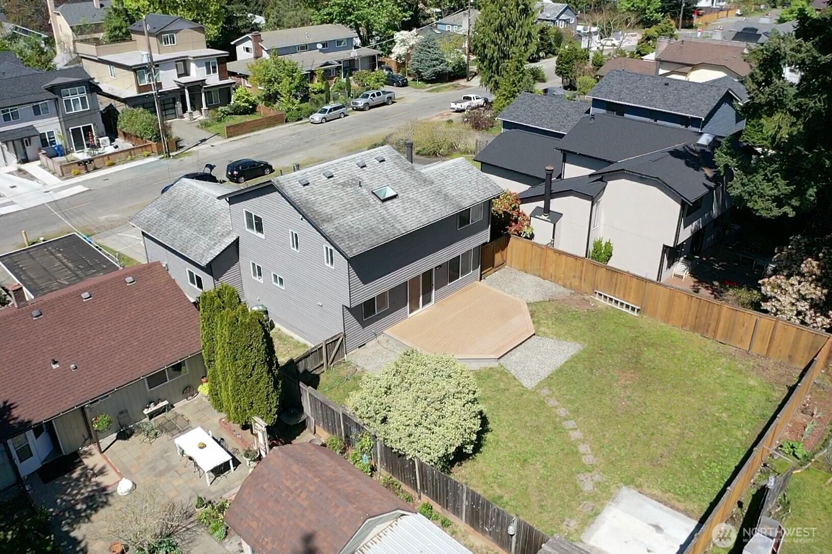 12228 Dayton Avenue N, Seattle, WA 98133