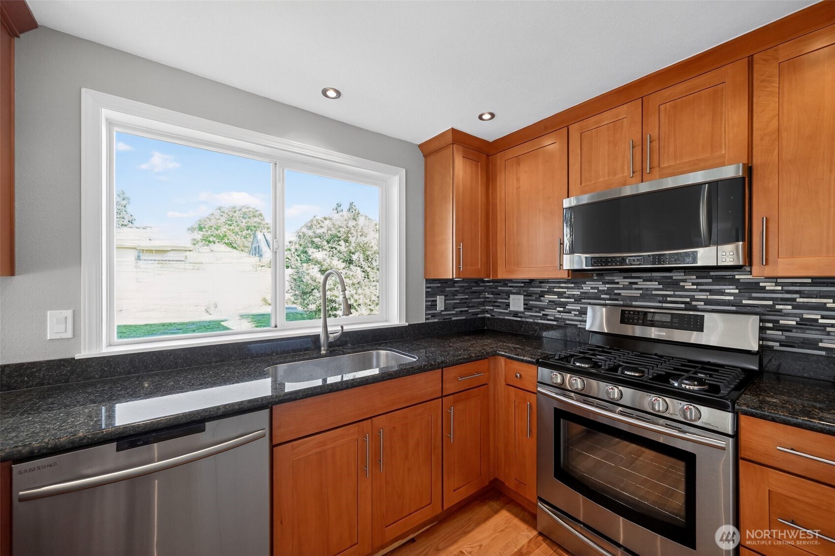 12228 Dayton Avenue N, Seattle, WA 98133