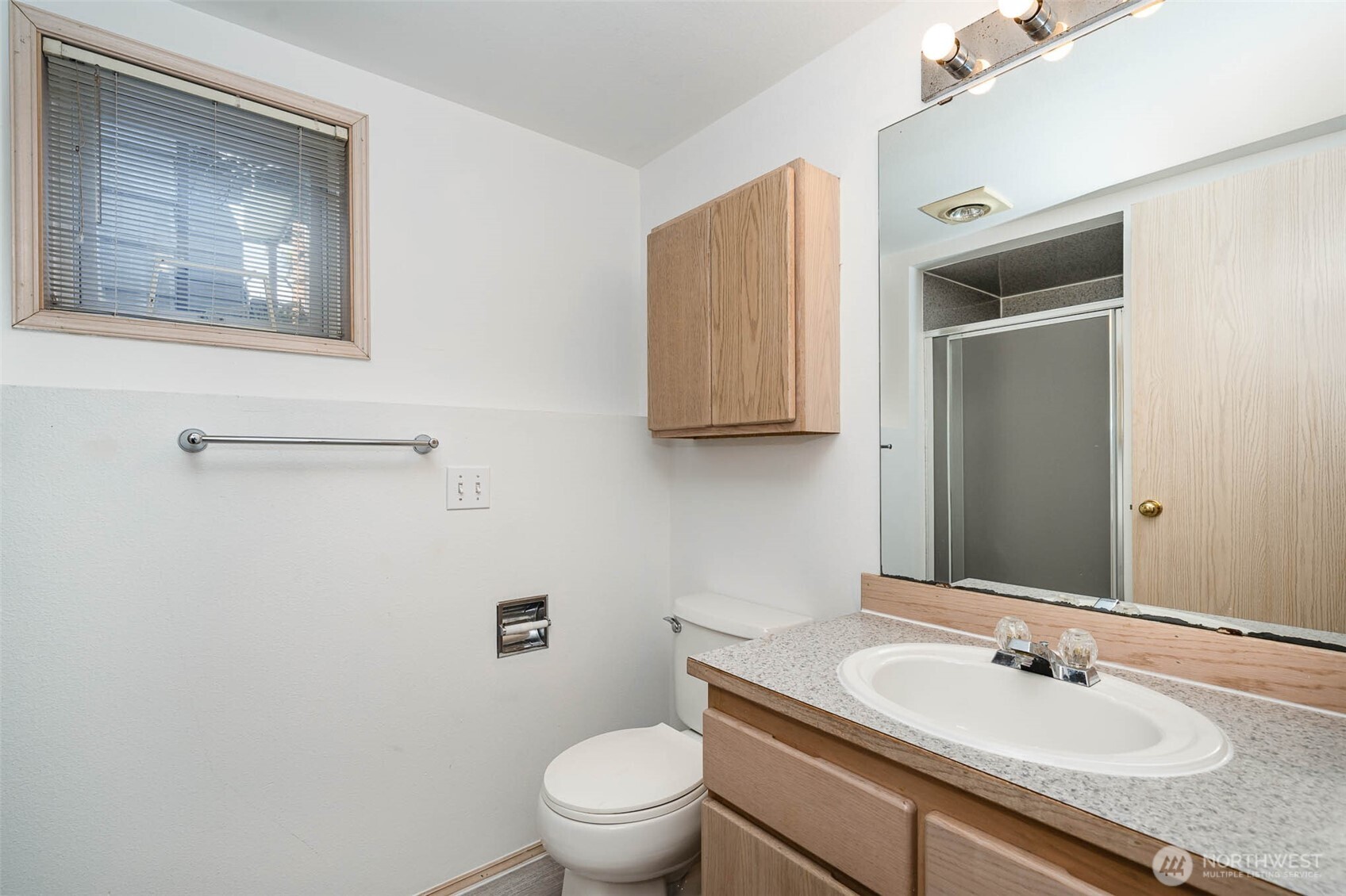 2006 42nd Avenue E, Seattle, WA 98112