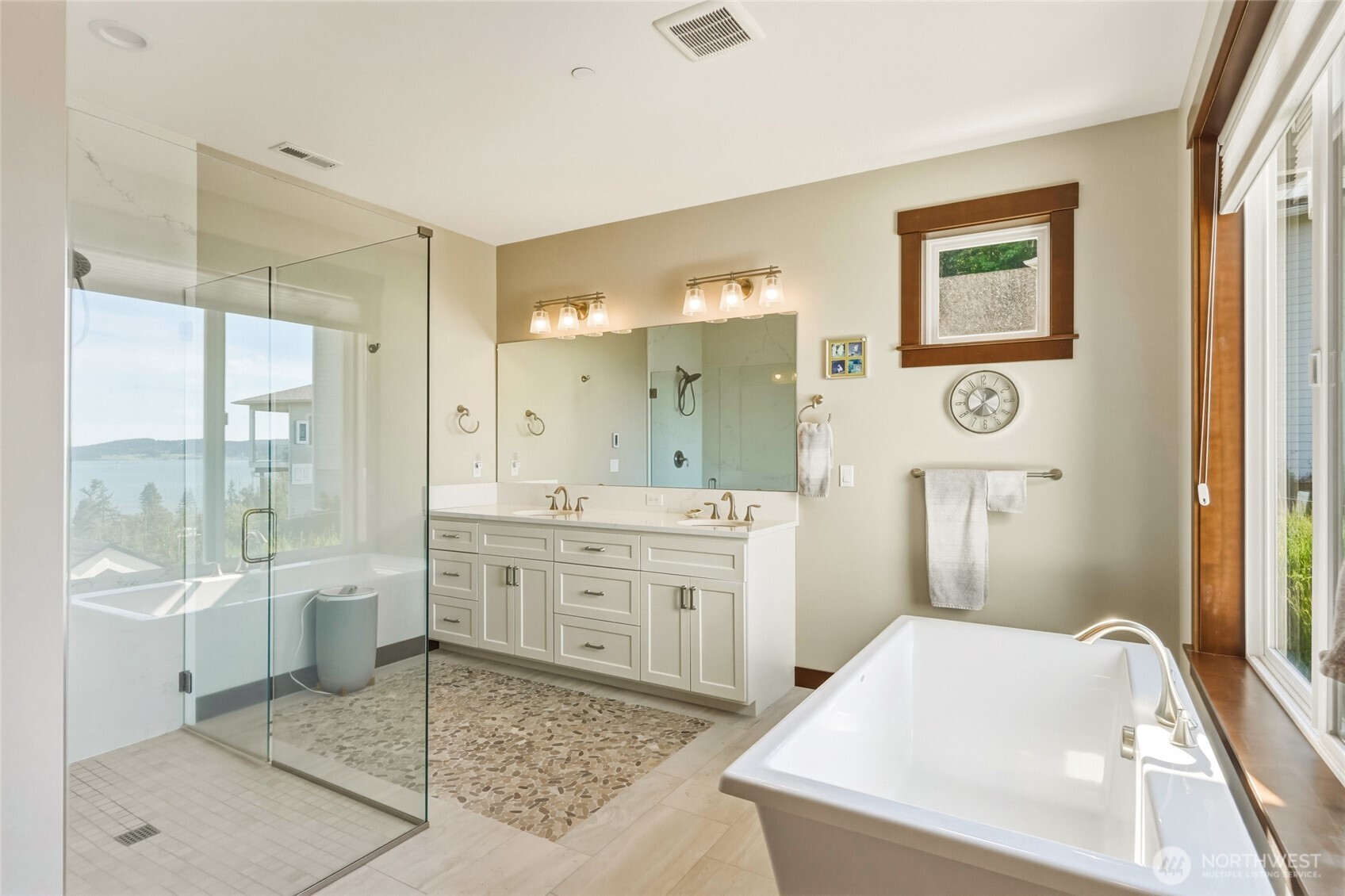 1018 Clear Morning Lane , Camano Island, WA 98282