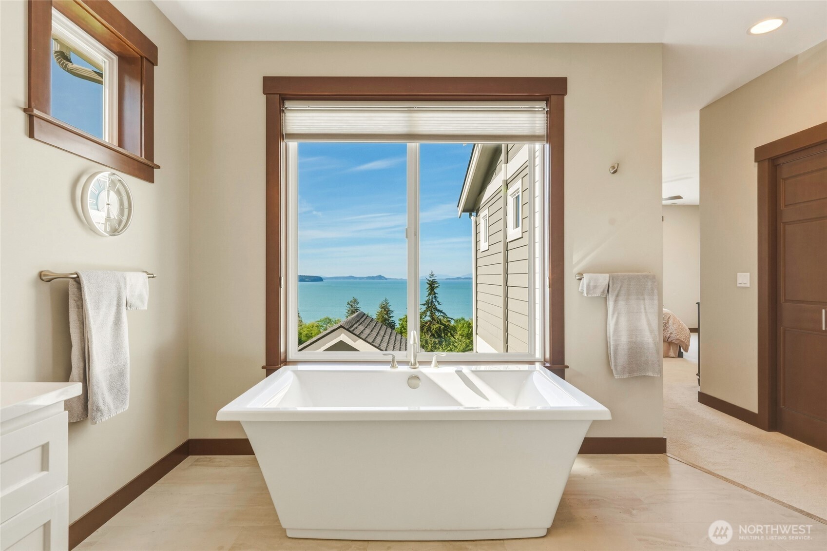 1018 Clear Morning Lane , Camano Island, WA 98282