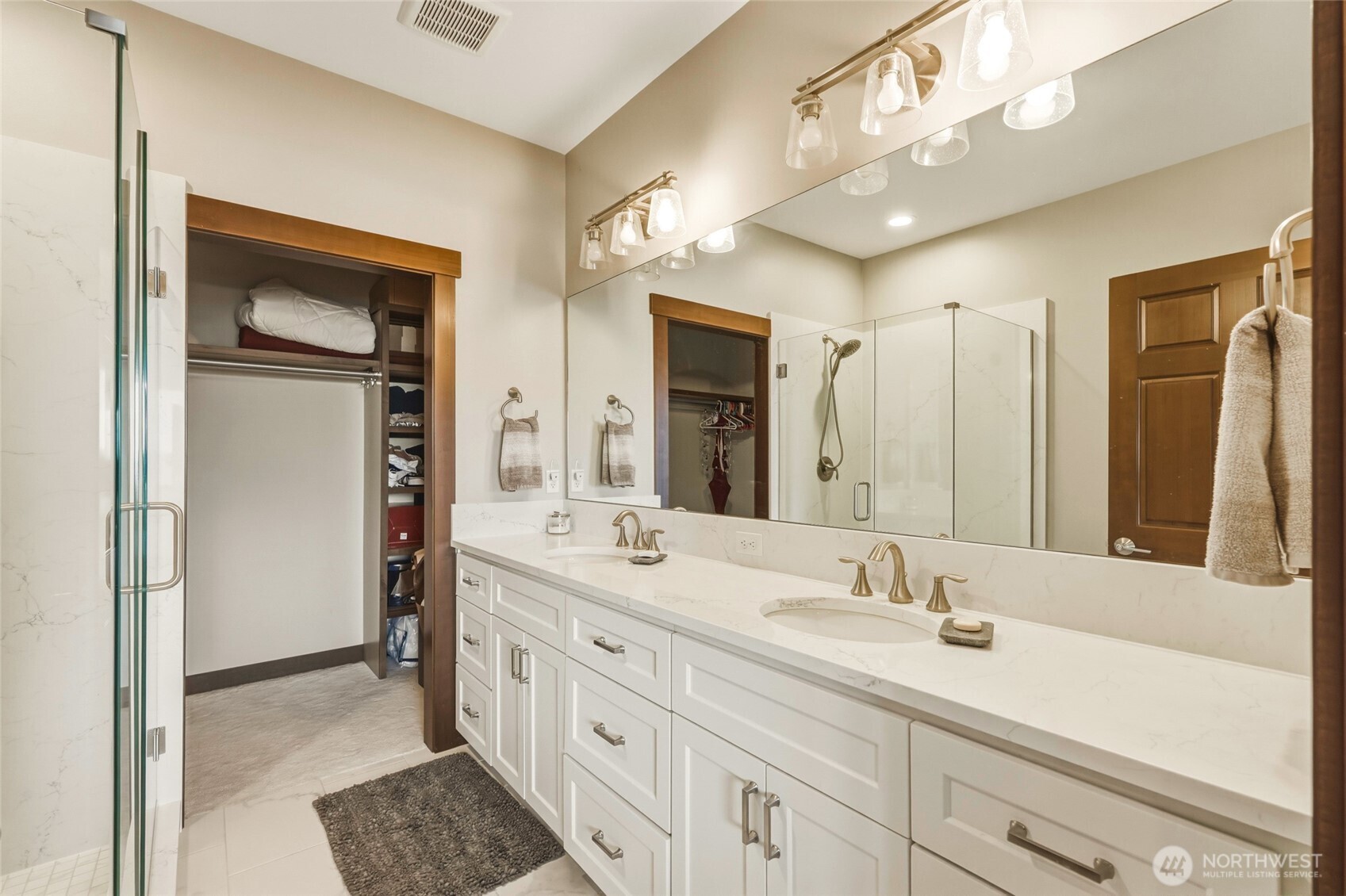 1018 Clear Morning Lane , Camano Island, WA 98282
