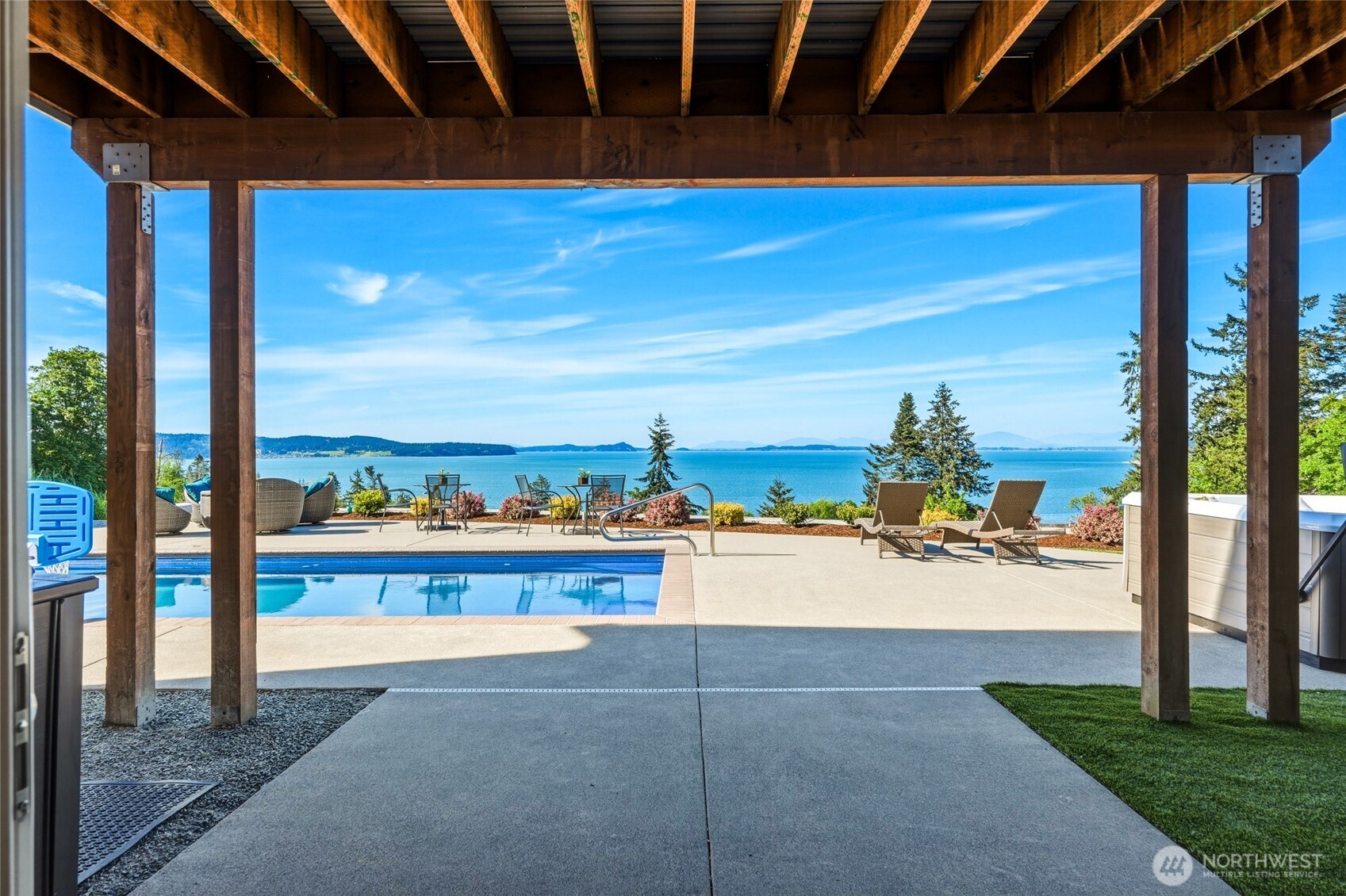 1018 Clear Morning Lane , Camano Island, WA 98282