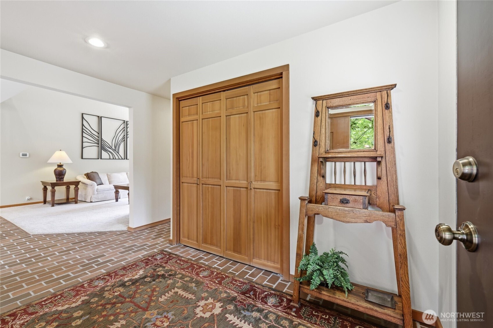 9520 Odin Way , Bothell, WA 98011-1645