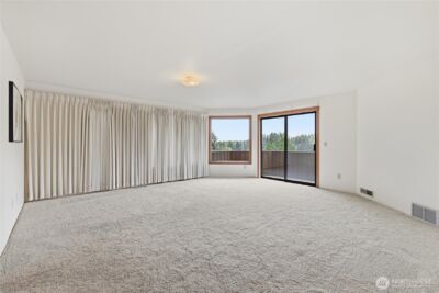 9520 Odin Way , Bothell, WA 98011-1645 - Photo 14