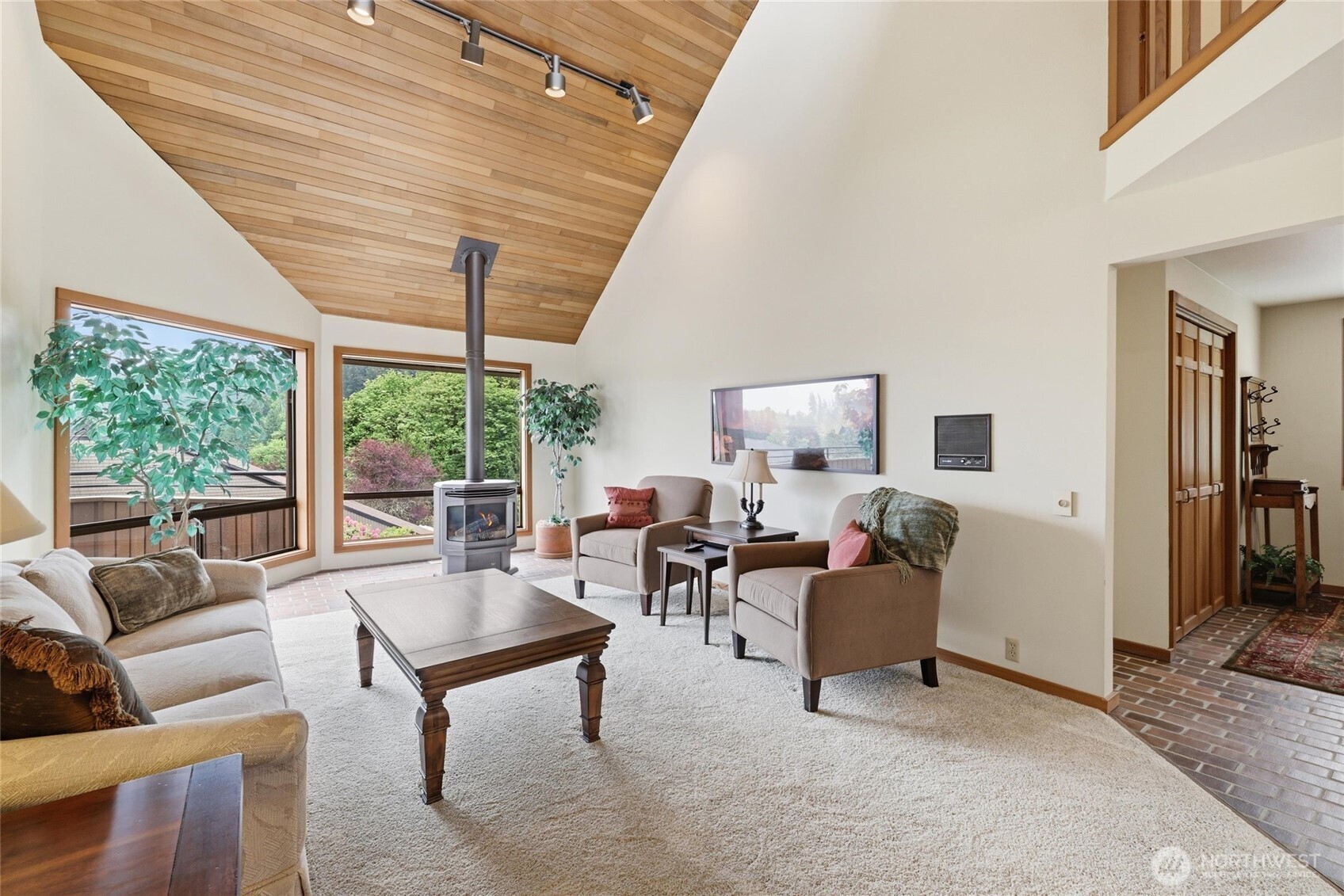 9520 Odin Way , Bothell, WA 98011-1645