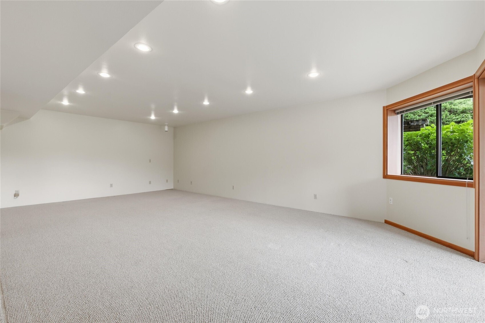 9520 Odin Way , Bothell, WA 98011-1645