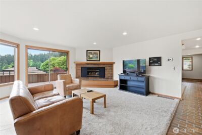 9520 Odin Way , Bothell, WA 98011-1645 - Photo 8