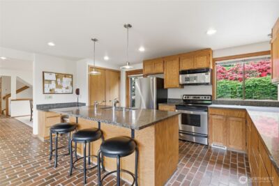 9520 Odin Way , Bothell, WA 98011-1645 - Photo 10
