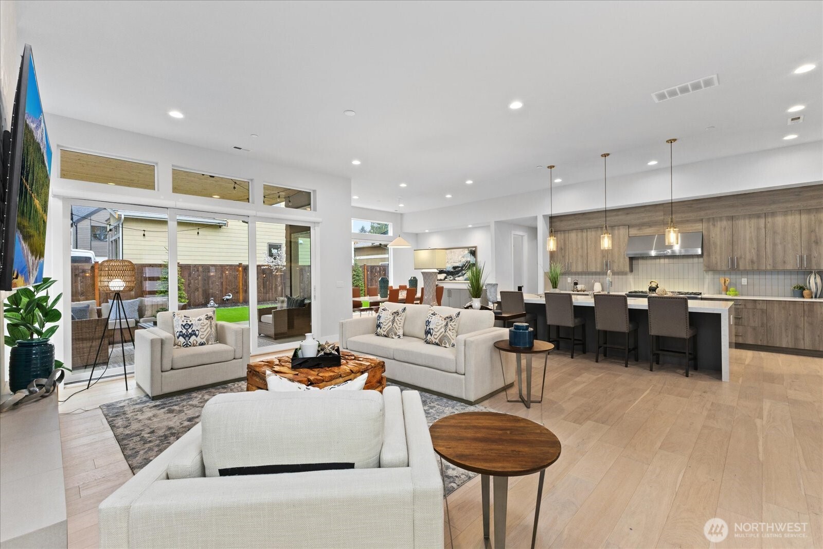 13038 NE 102nd Place , Kirkland, WA 98033