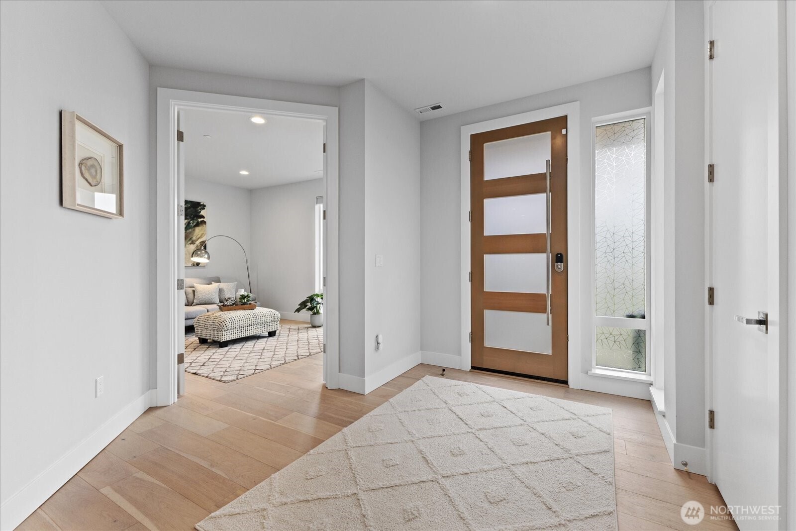 13038 NE 102nd Place , Kirkland, WA 98033