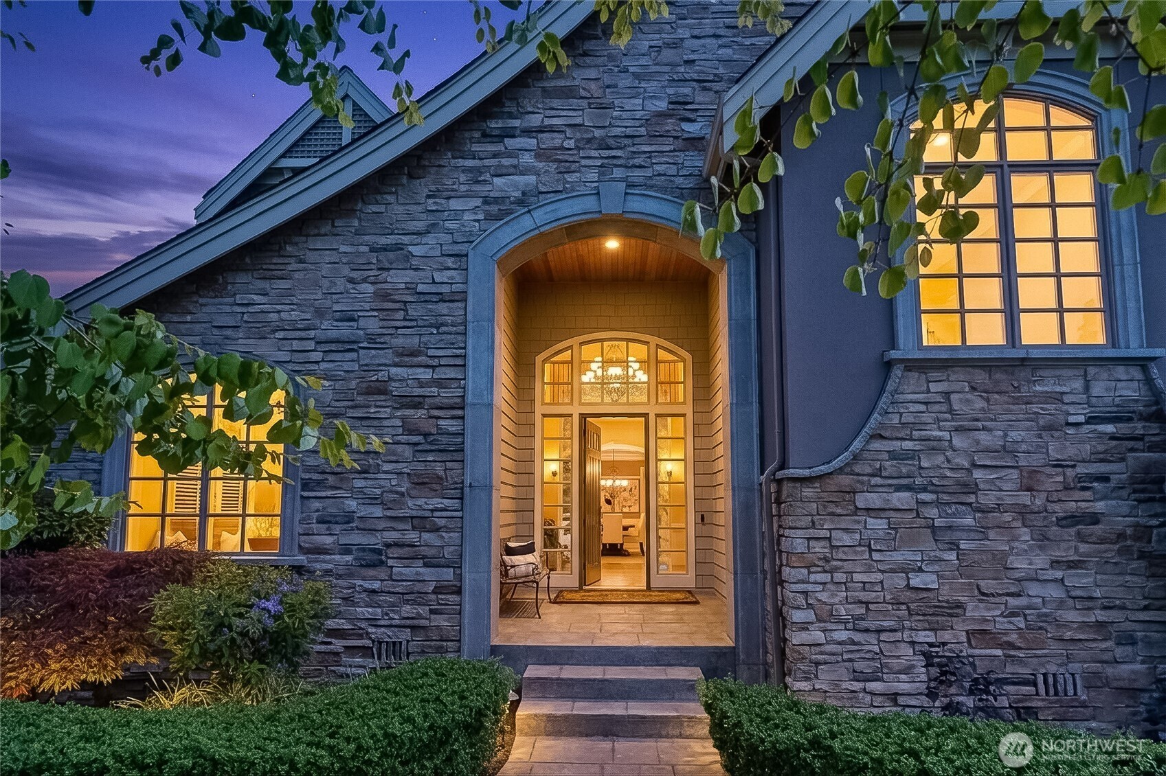 15407 SE 80th Street , Newcastle, WA 98059