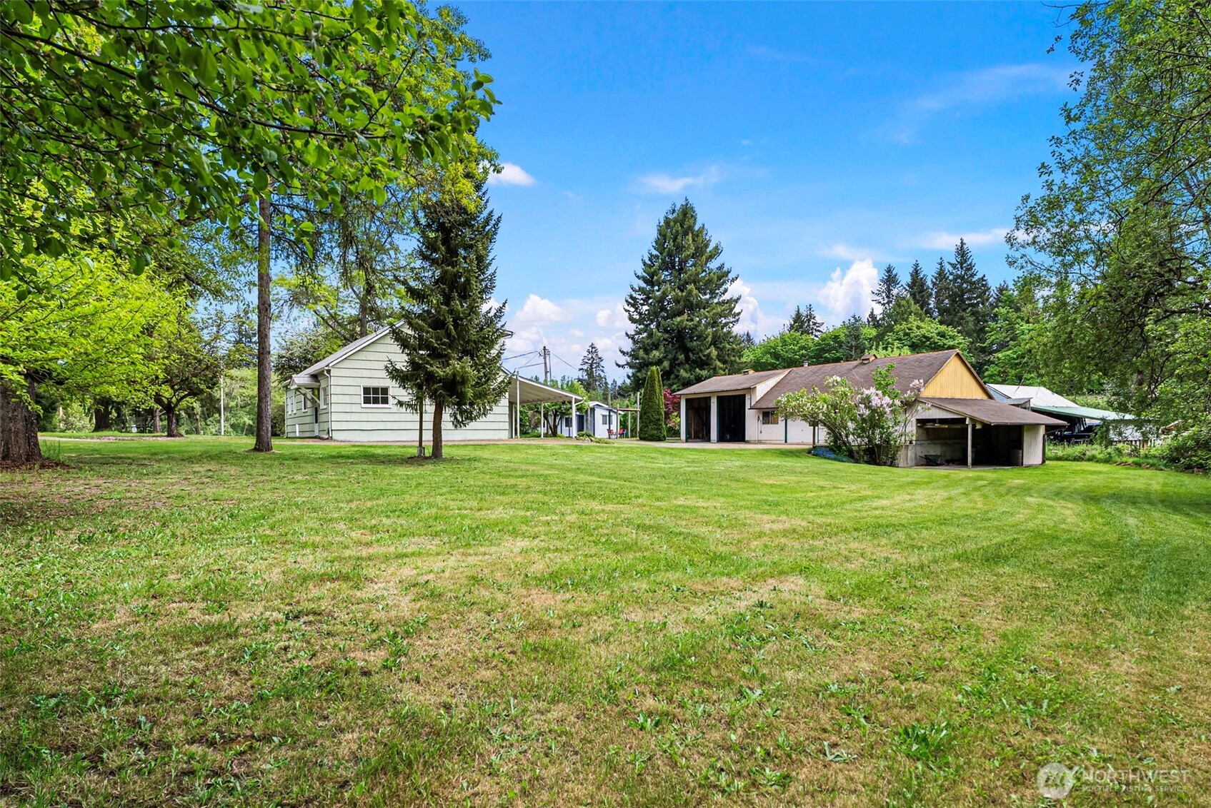 135 NW Walker Road , Poulsbo, WA 98370