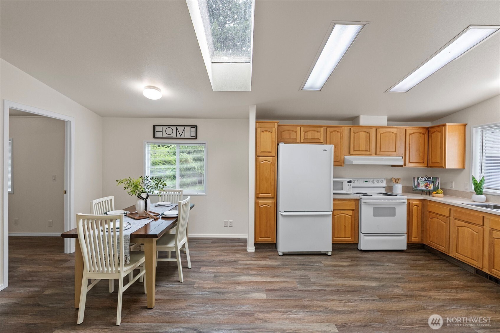 135 NW Walker Road , Poulsbo, WA 98370
