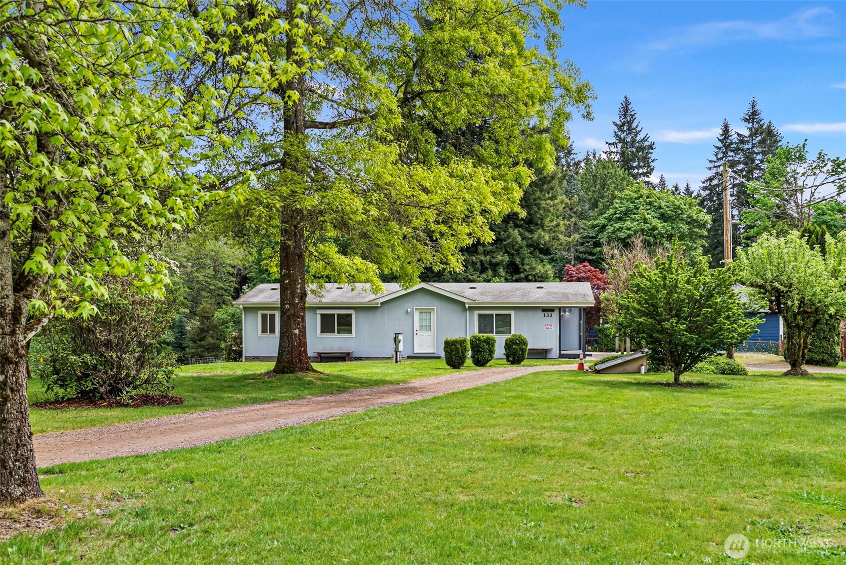 135 NW Walker Road , Poulsbo, WA 98370