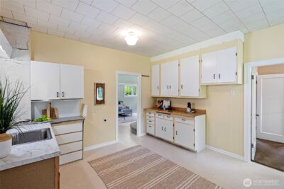 135 NW Walker Road , Poulsbo, WA 98370 - Photo 5