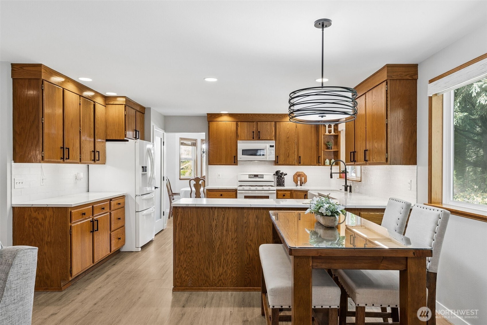 13715 110th Avenue Ct E, Puyallup, WA 98374