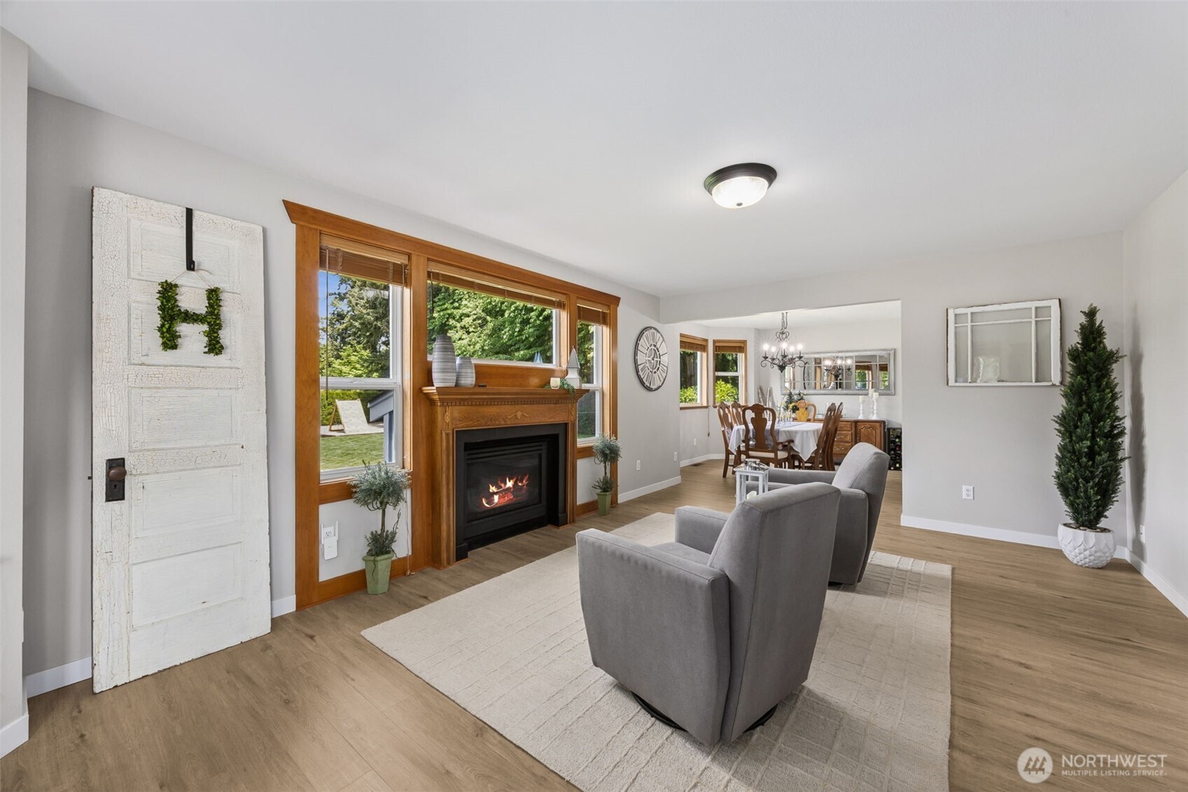 13715 110th Avenue Ct E, Puyallup, WA 98374