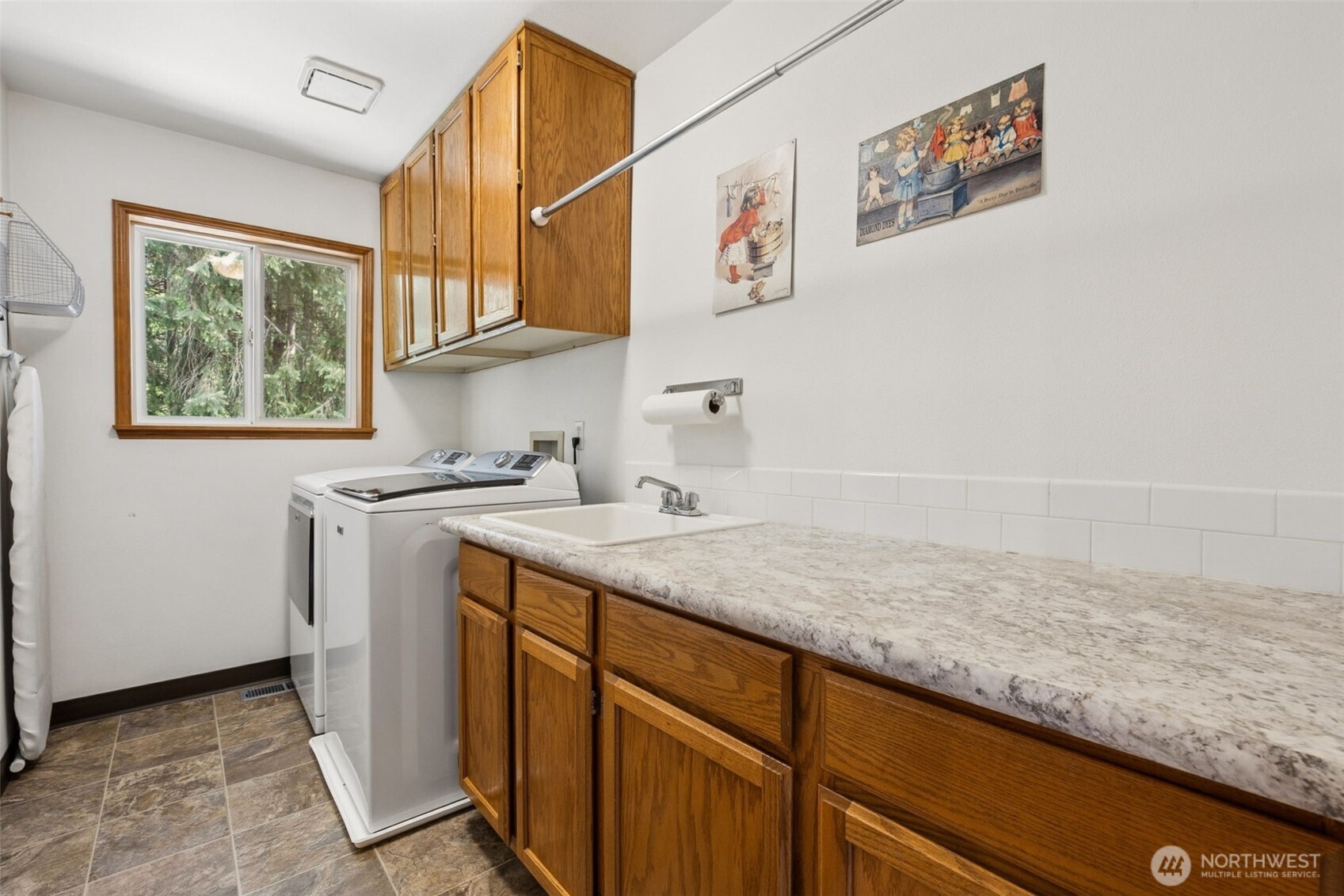 13715 110th Avenue Ct E, Puyallup, WA 98374