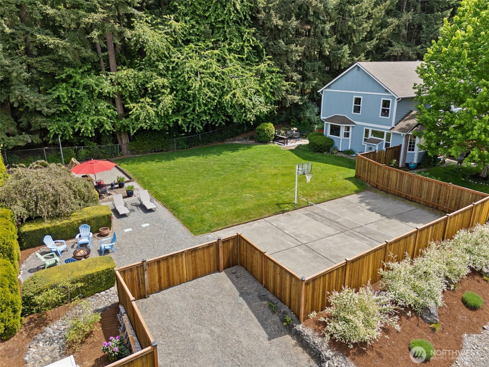 13715 110th Avenue Ct E, Puyallup, WA 98374