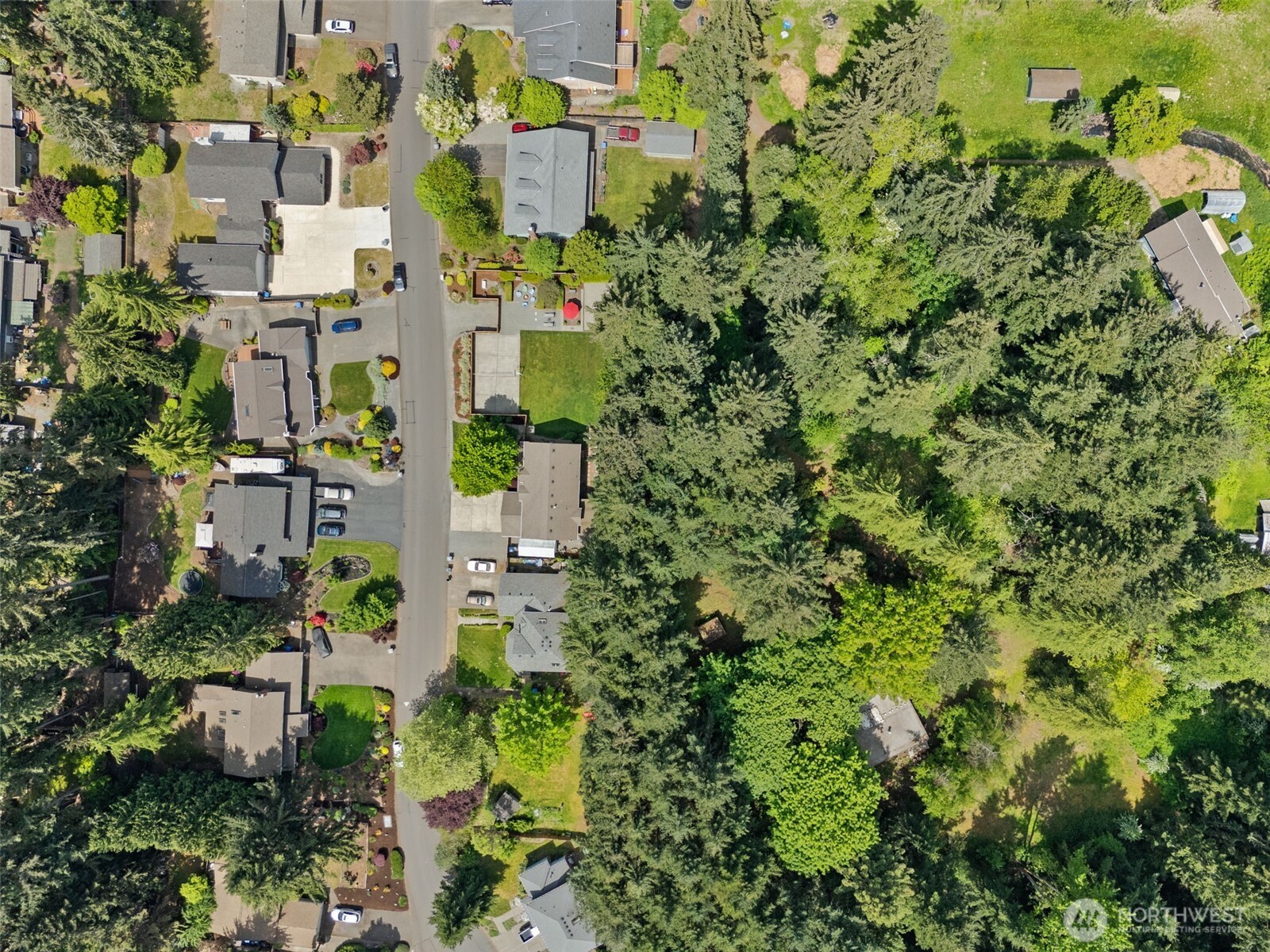 13715 110th Avenue Ct E, Puyallup, WA 98374