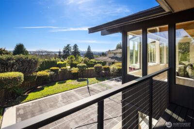 9242 NE 14th Street , Clyde Hill, WA 98004 - Photo 20