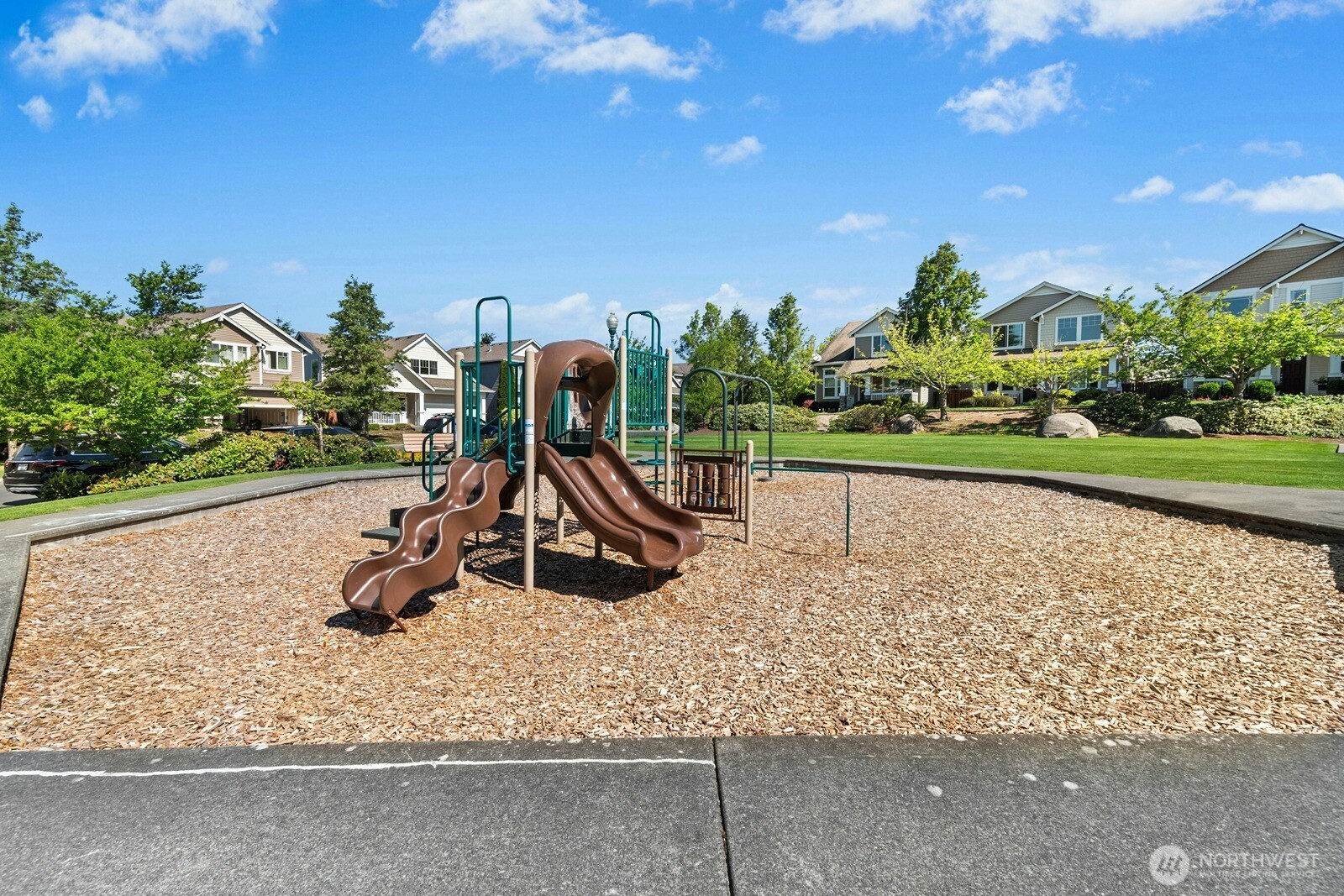 2407 88th Drive NE, Lake Stevens, WA 98258-6429