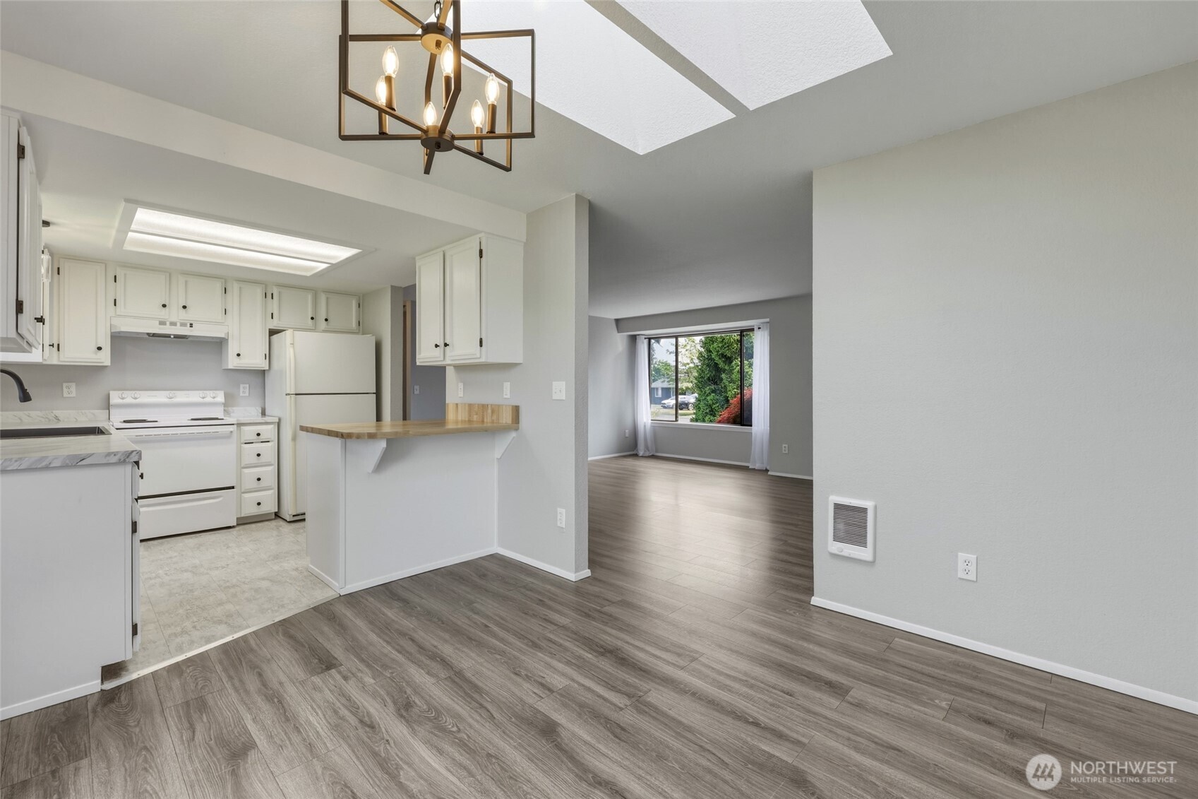 9140 Shadberry Drive SE, Olympia, WA 98513-2175