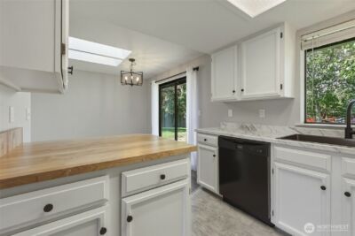 9140 Shadberry Drive SE, Olympia, WA 98513-2175 - Photo 16