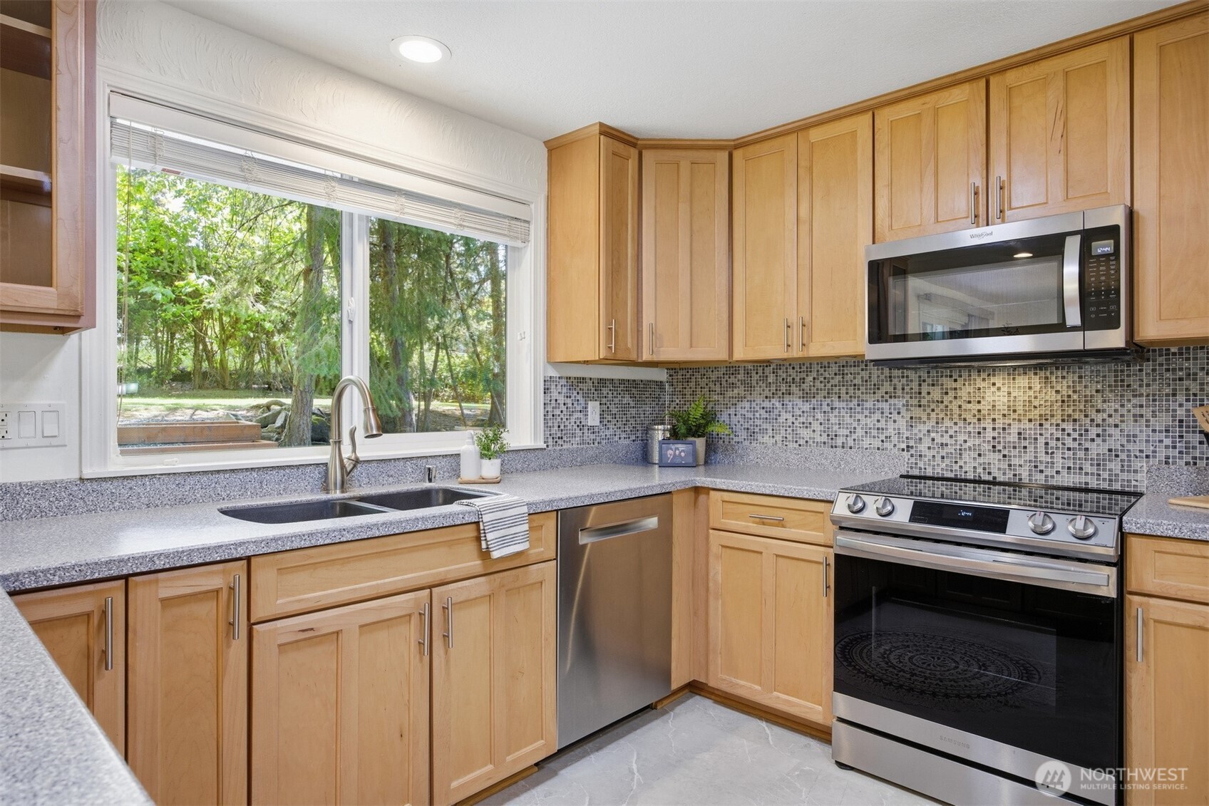 3838 Cindy Lane , Bellingham, WA 98226
