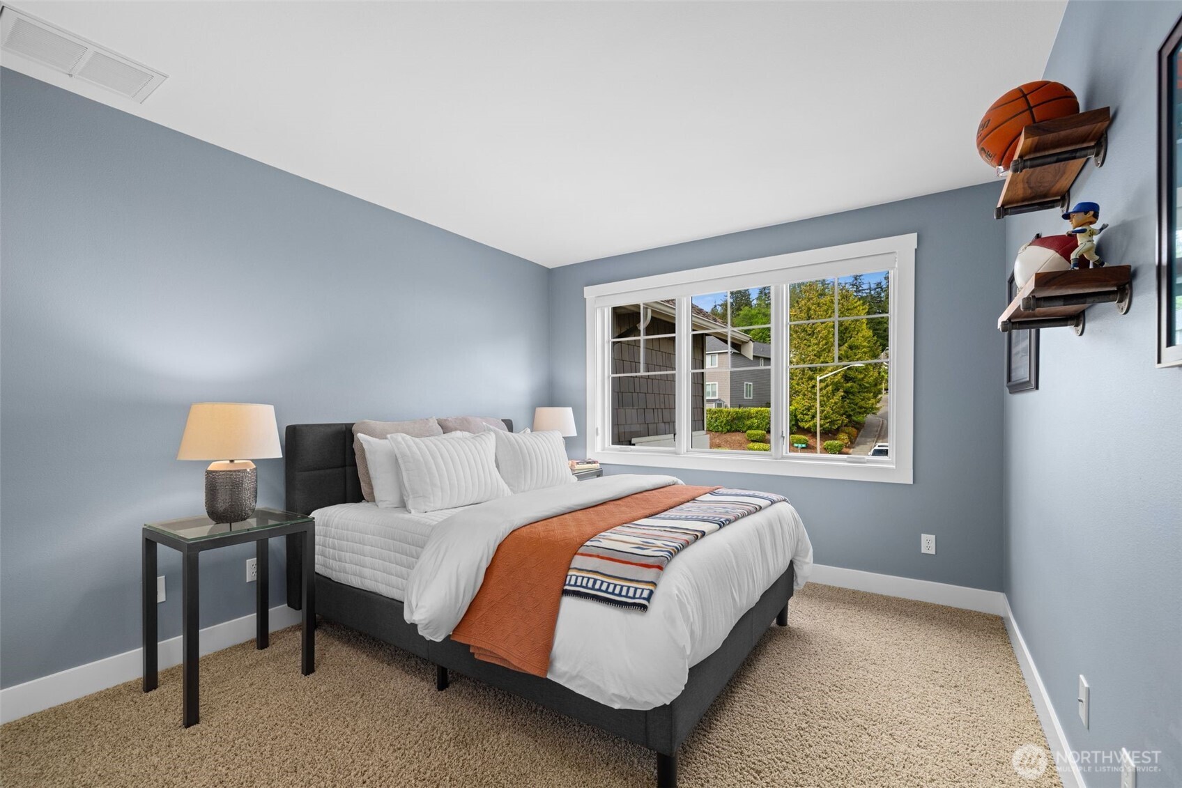 6599 170th Place SE, Bellevue, WA 98006