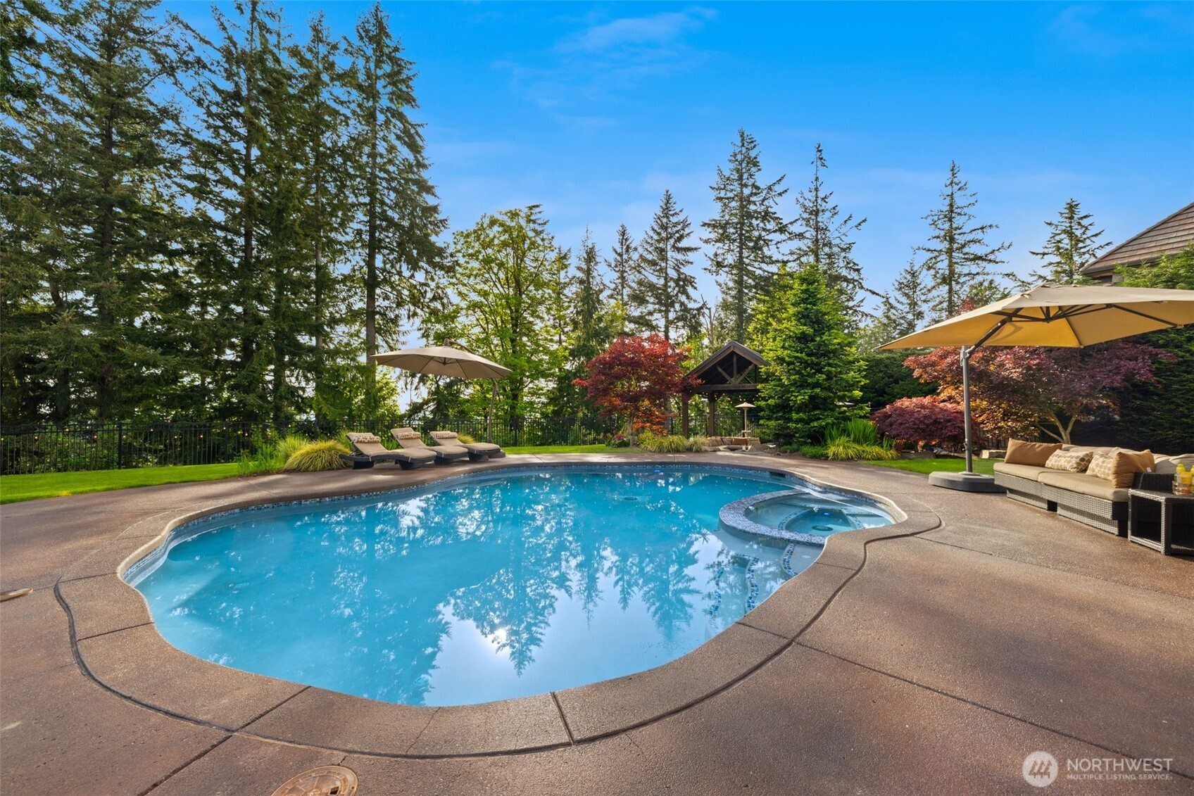 6599 170th Place SE, Bellevue, WA 98006