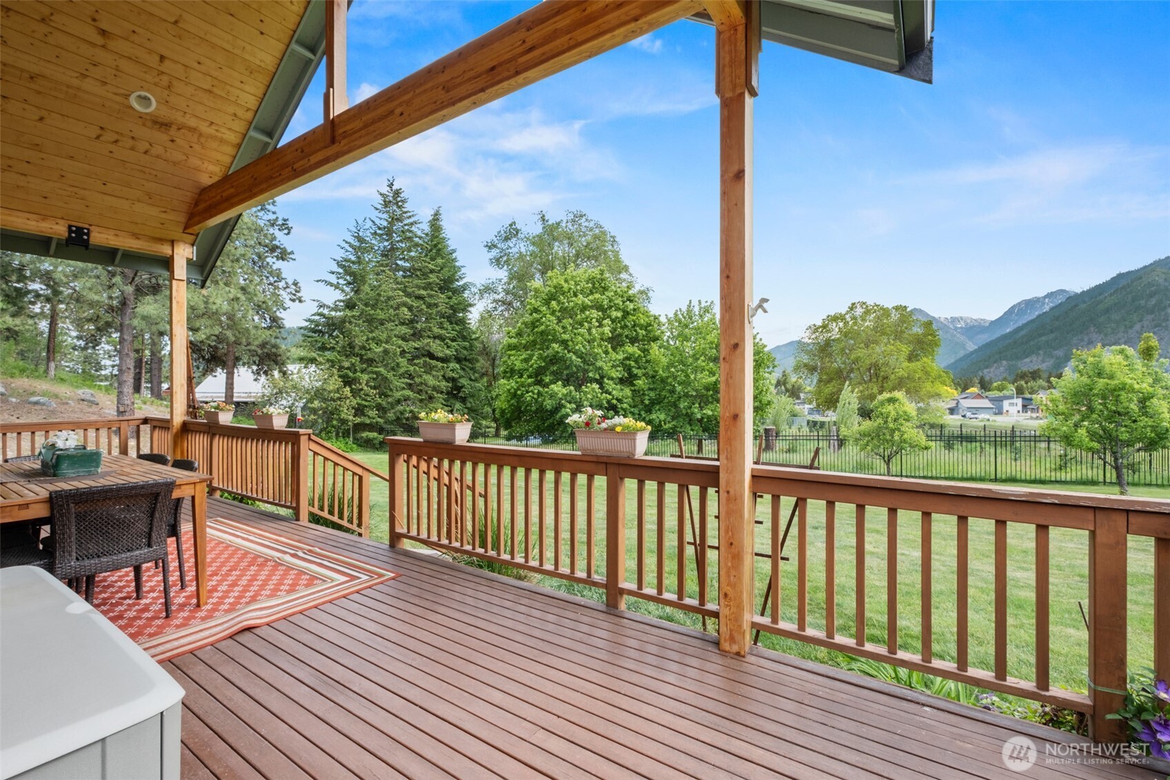 12285 Village View Drive , Leavenworth, WA 98826