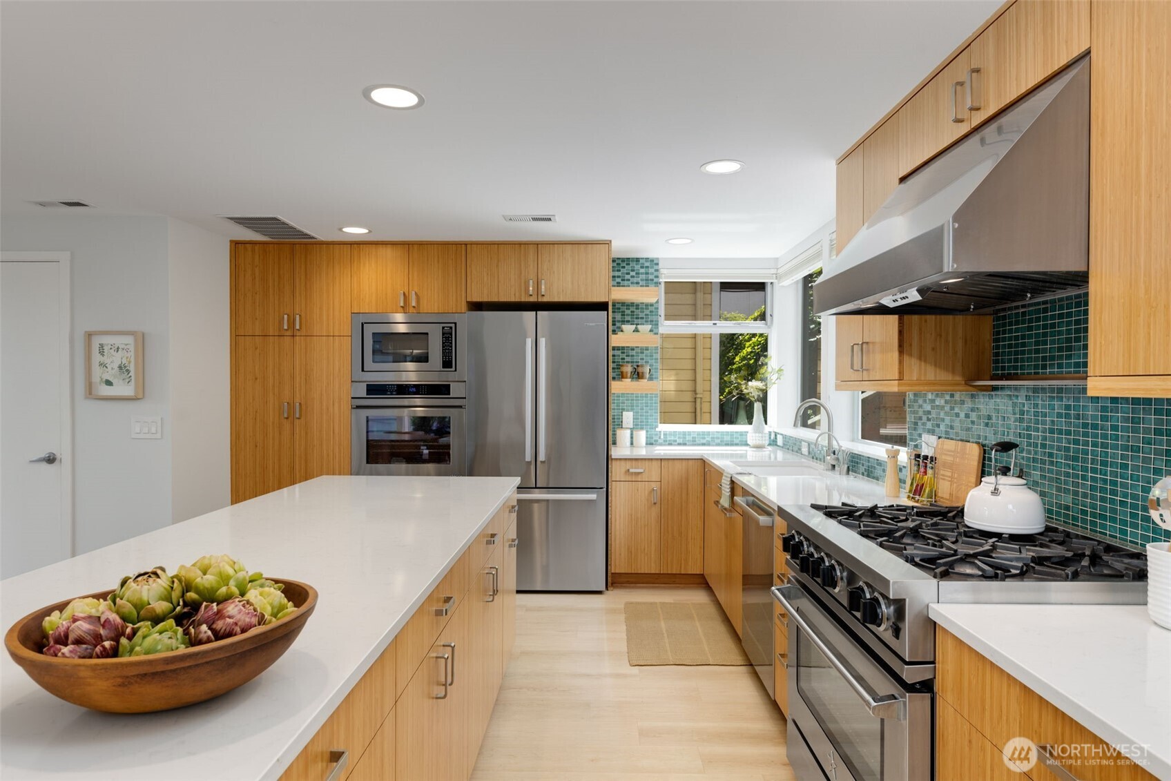 4529 34th Avenue S, Seattle, WA 98118