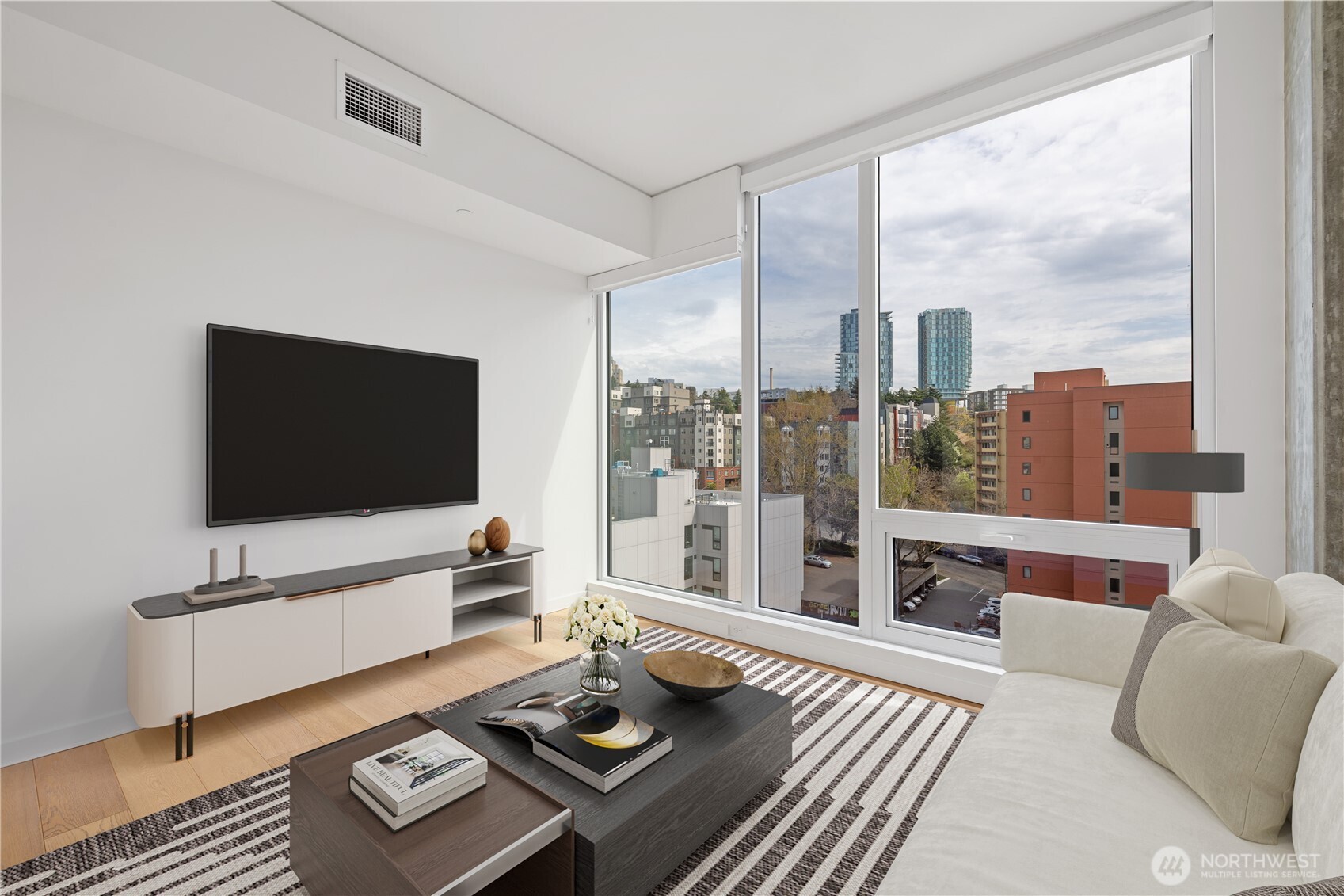 450 S Main Street #1205, Seattle, WA 98104